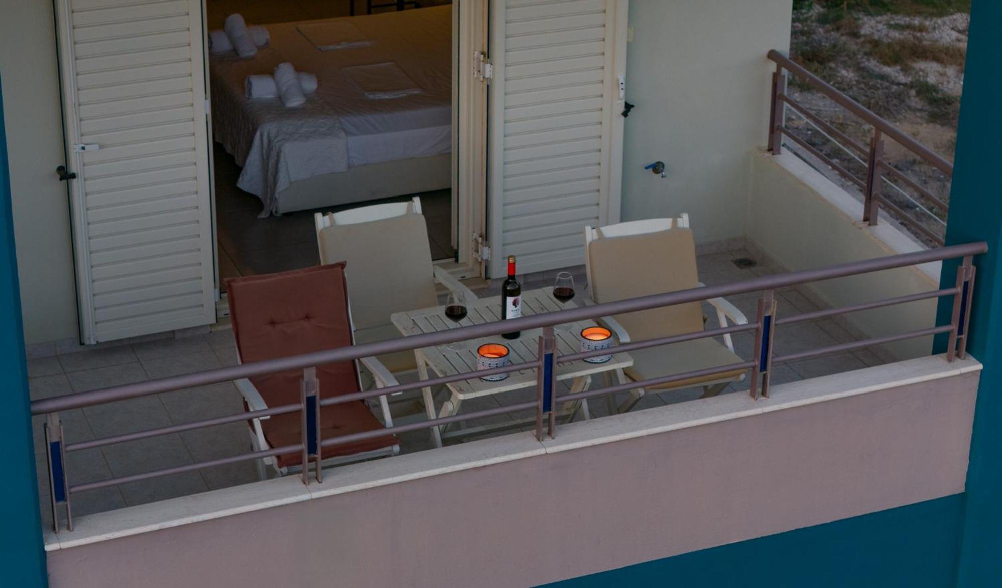 Sun George Aparthotel Финикунда Екстериор снимка