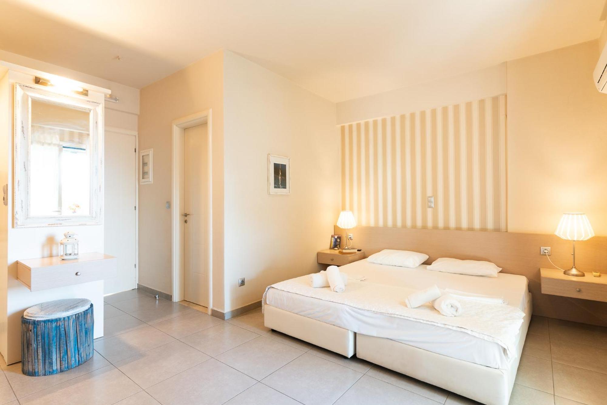 Sun George Aparthotel Финикунда Екстериор снимка